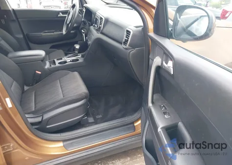 2017 Kia Sportage Lx z USA, uszkodzony, nr VIN KNDPM3AC7H7176849